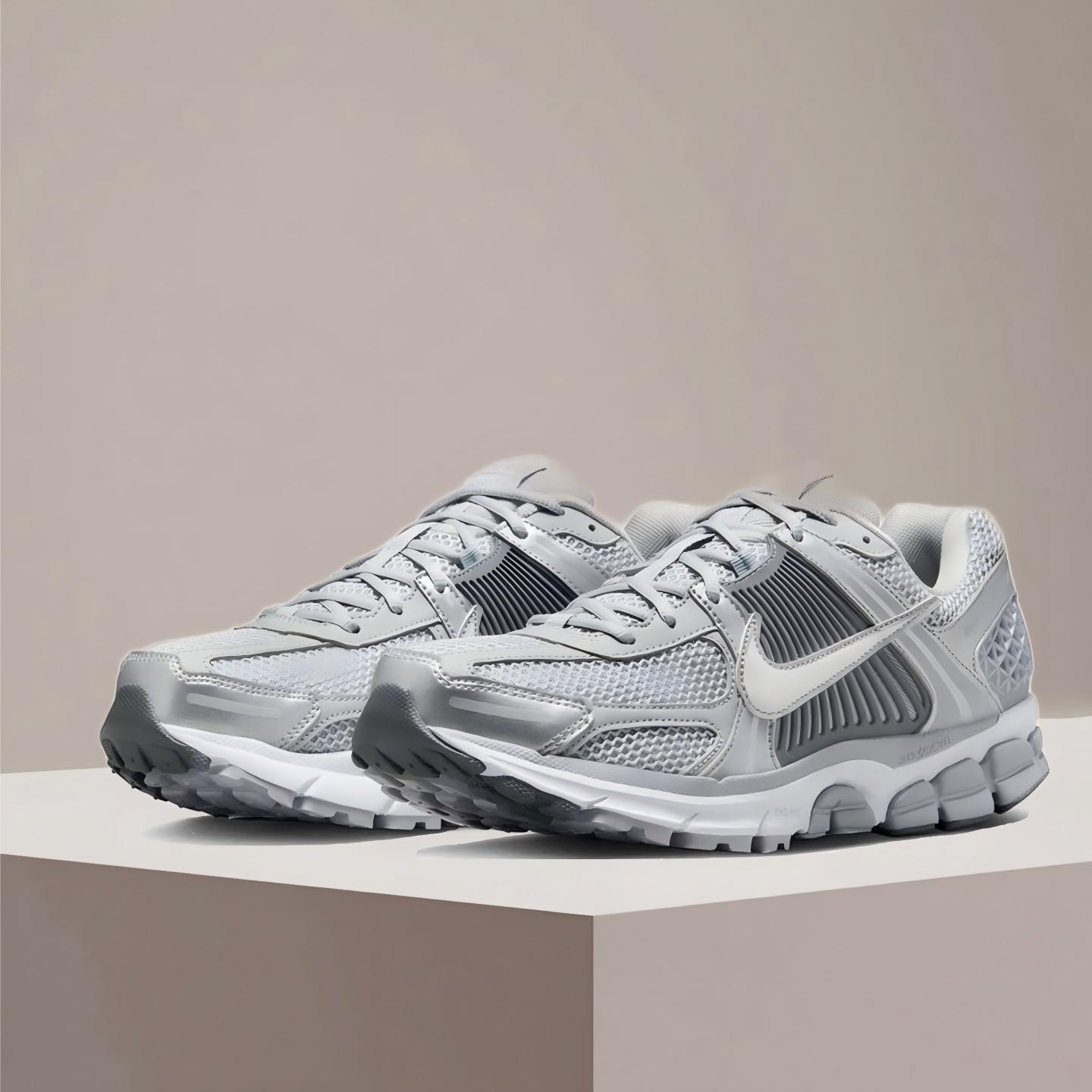 Women Shoes Nike - ナイキ ズーム ボメロ 5 ヤンキース ランニング