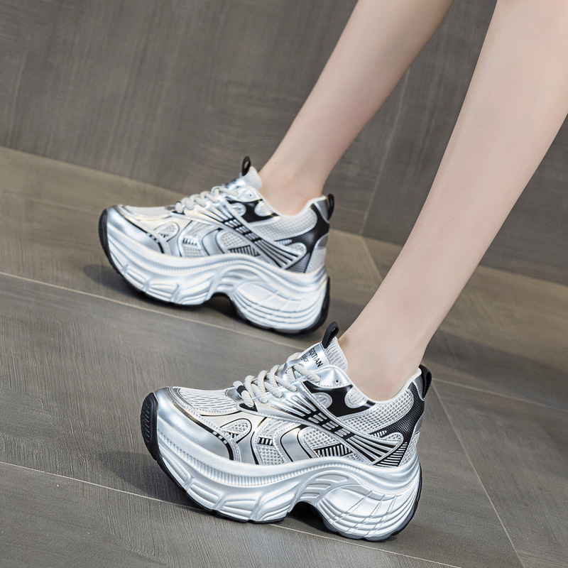 8cm隠し身長アッププラットフォームスニーカー レディース  - Platform Sneakers Chunky のレビューと価格