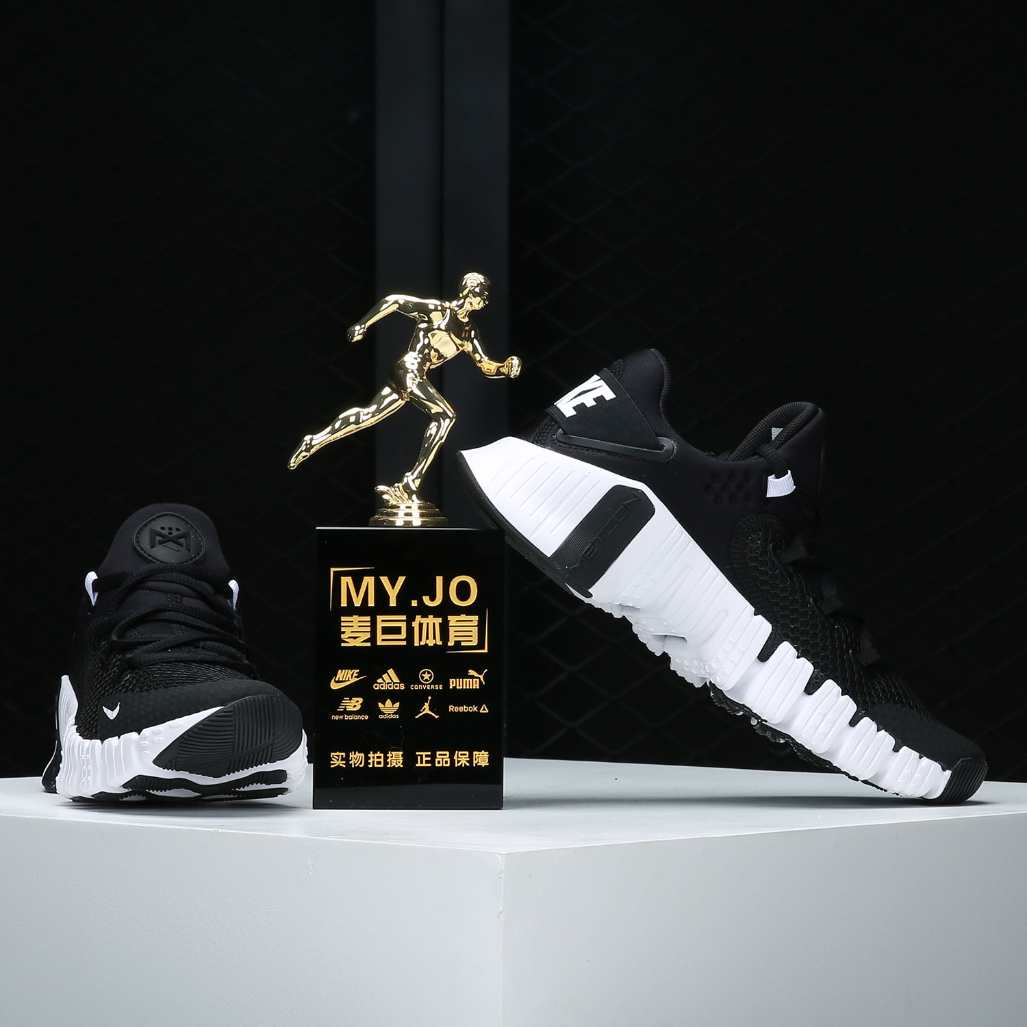 ナイキ オーセンティック レディース フリー メトコン 4  - Women Shoes Nike のレビューと価格