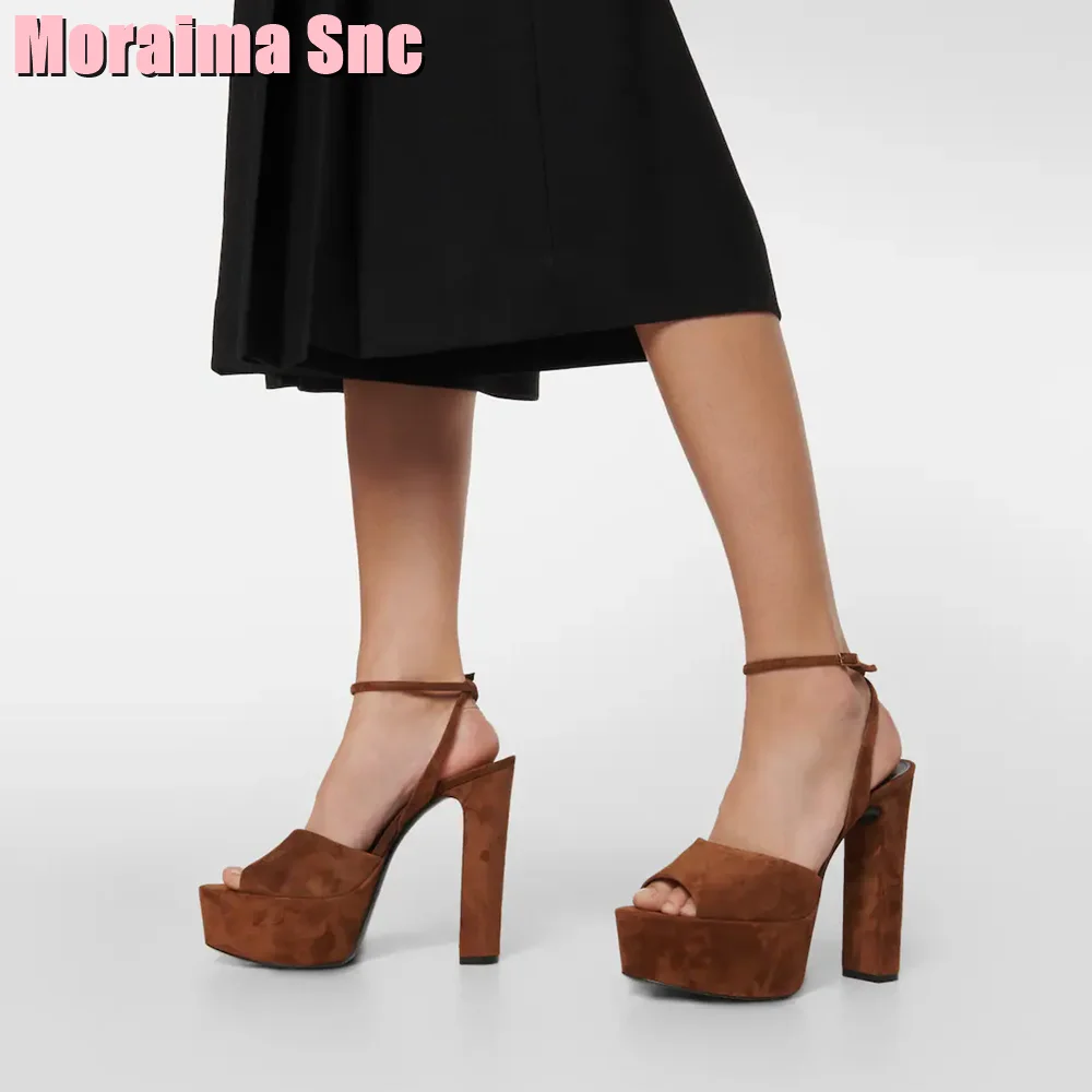 女性用パテントレザープラットフォーム厚底サンダル,チェーンと - Block Heel Ankle Boots のレビューと価格